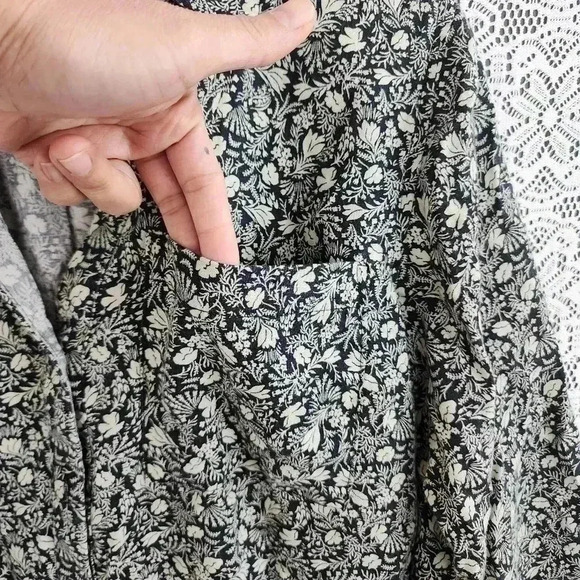 Knox Rose Leocell Floral Printed Button Up Women's Shirt  M - Picture 3 of 7